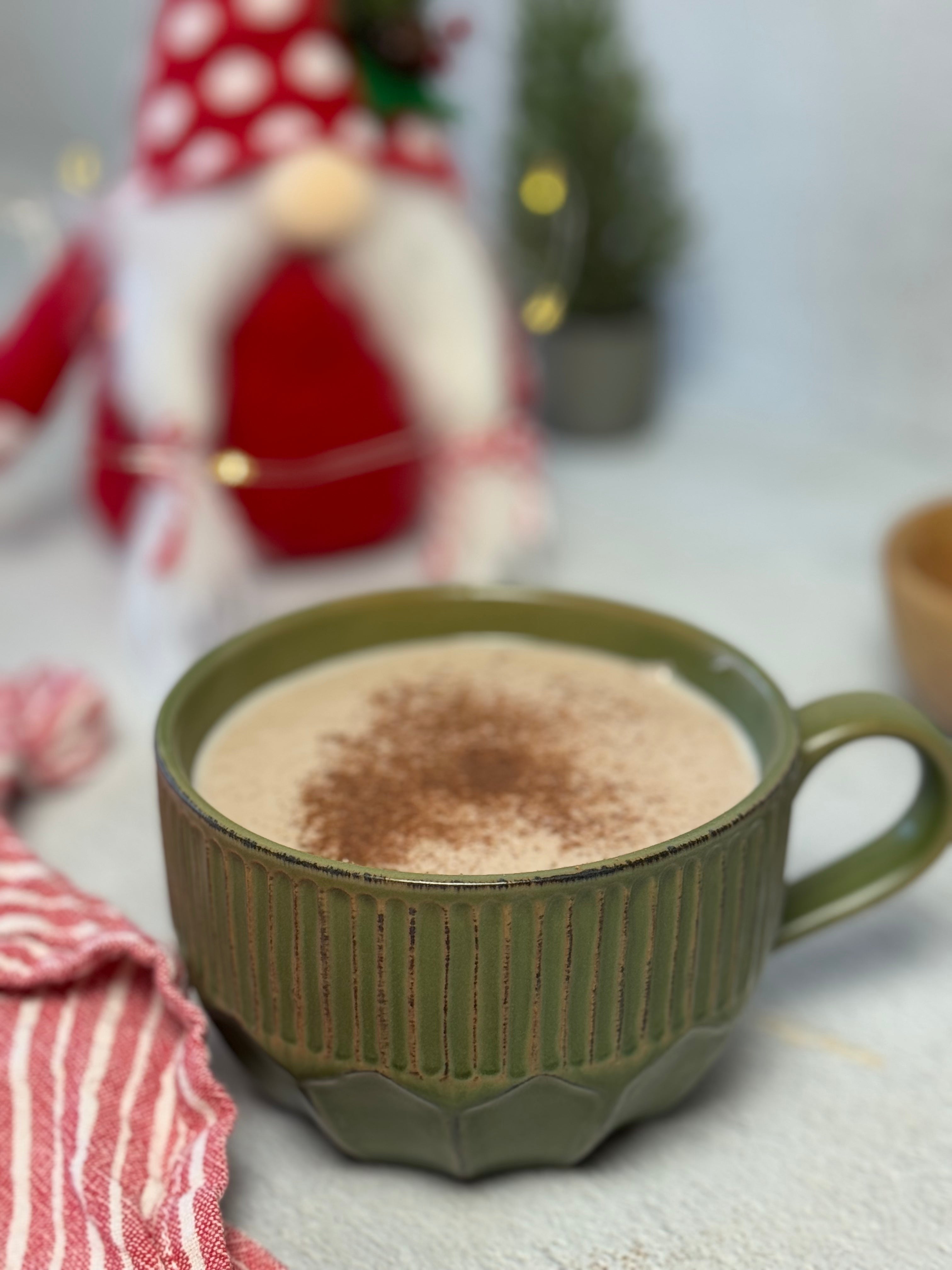 From Flu Remedy to Christmas Star: The Secret Journey of Eggnog and Caspiroleta