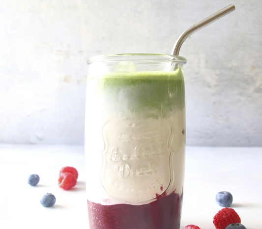 Berry and Matcha Smoothie
